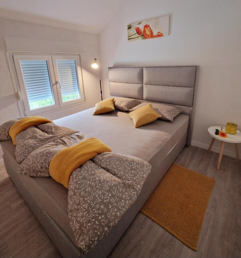 Apartament App & Beauty Loza Zambratija  Zewnętrze zdjęcie