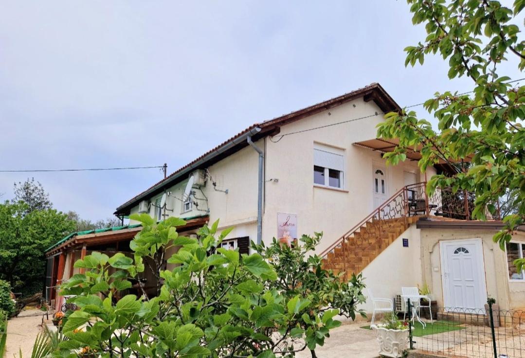 Apartament App & Beauty Loza Zambratija  Zewnętrze zdjęcie
